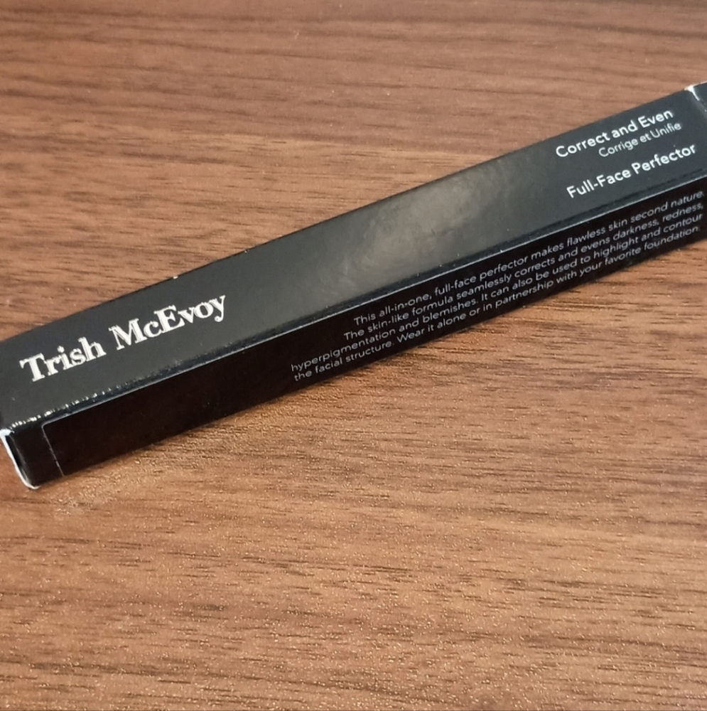 Trish McEvoy Correct and Even Full Face Perfector 4